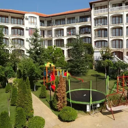 Daire Sea Side With Balcony Sveti Vlas
